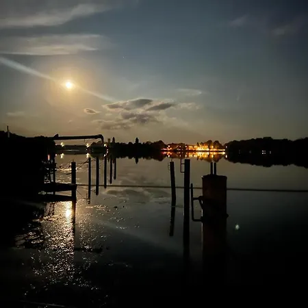 Wohnen An Der Havel 아파트 *